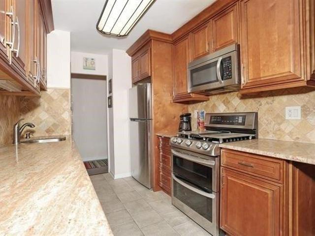 Condo for sale in Hudson, New Jersey