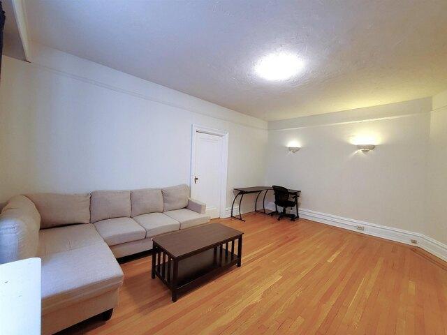 Condo for sale in Hudson, New Jersey