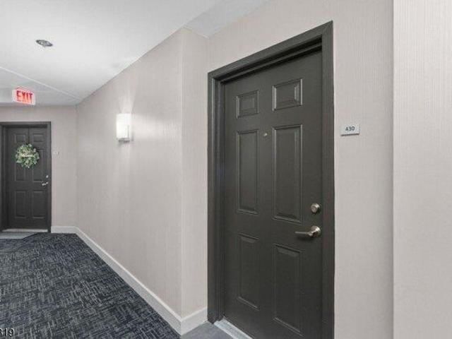 Condo for sale in Hudson, New Jersey