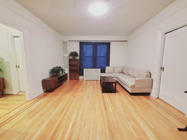 Condo for sale in Hudson, New Jersey