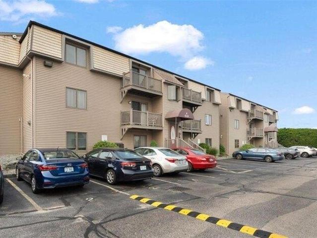 Condo for sale in West Warwick, Rhode Island