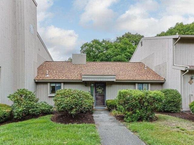 Condo for sale in West Yarmouth, Yarmouth
