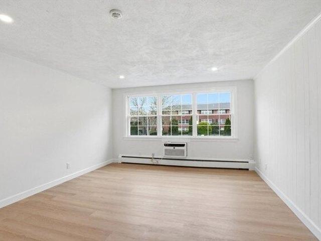 Condo for sale in Weymouth, Massachusetts