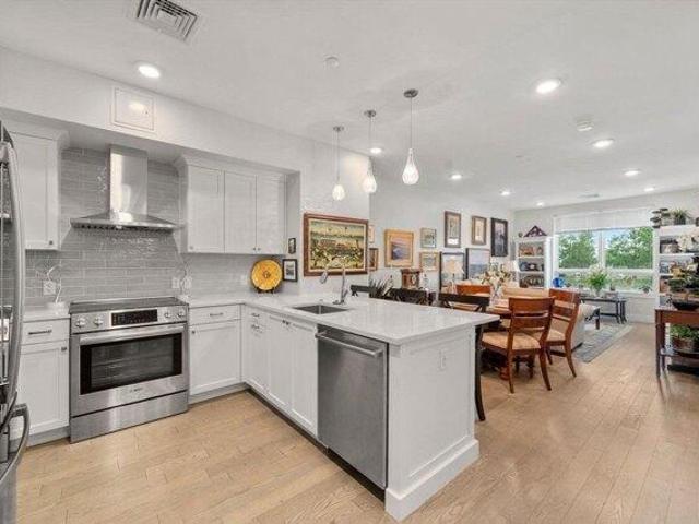Condo for sale in Weymouth, Massachusetts