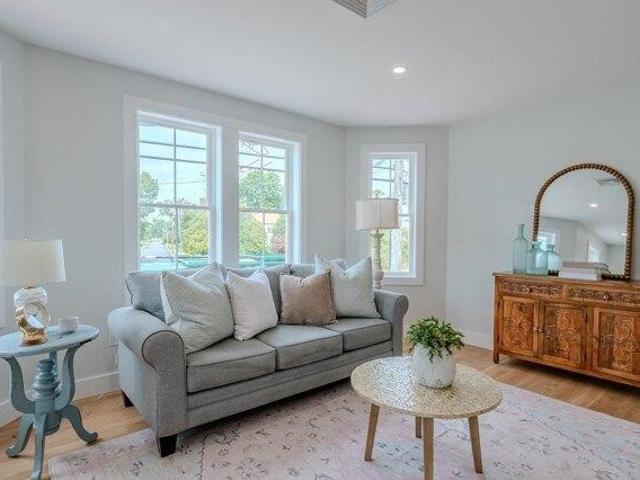 Condo for sale in Whitman, Massachusetts