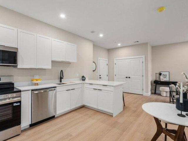 Condo for sale in Wilmington, Middlesex County