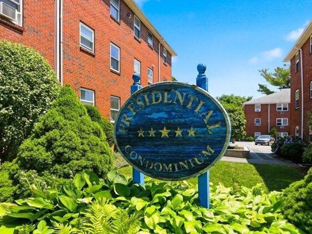 Condo for sale in Woburn, Massachusetts