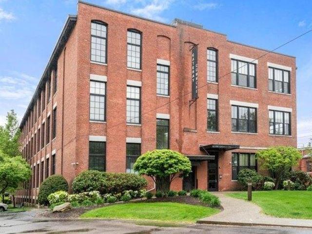 Condo for sale in Woonsocket, Rhode Island