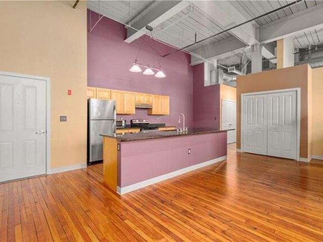 Condo for sale in Woonsocket, Rhode Island