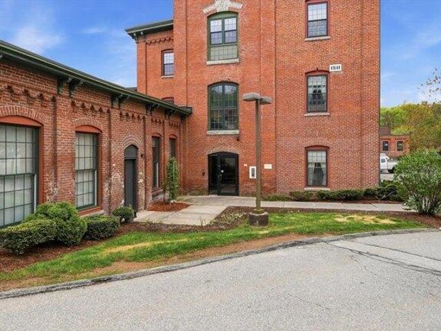 Condo for sale in Worcester, Massachusetts