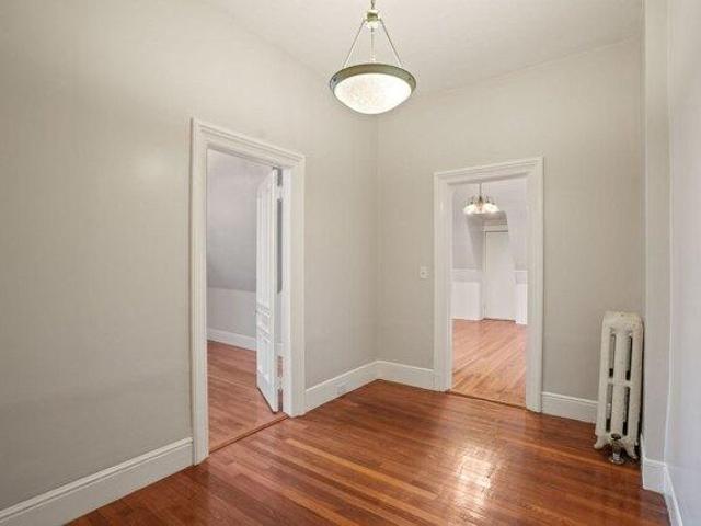 Condo for sale in Main South, Worcester