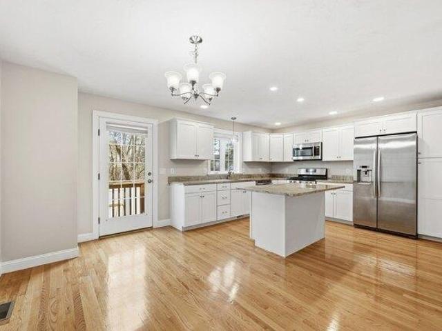 Condo for sale in Abington, Massachusetts