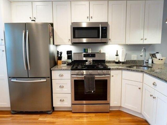 Condo for sale in Abington, Massachusetts