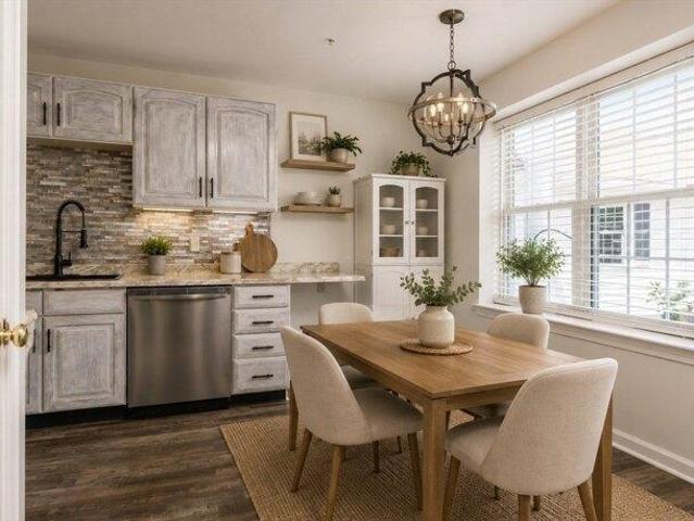 Condo for sale in Abington, Massachusetts