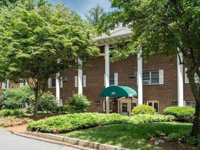 Condo for sale in Acton, Massachusetts