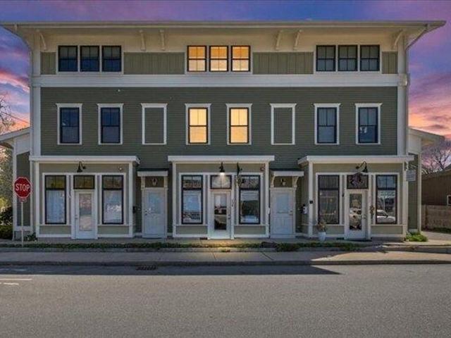 Condo for sale in Acton, Massachusetts