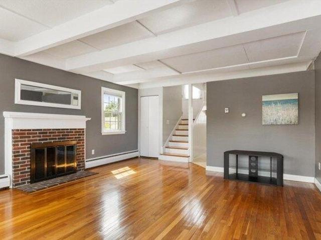 Condo for sale in Acton, Massachusetts