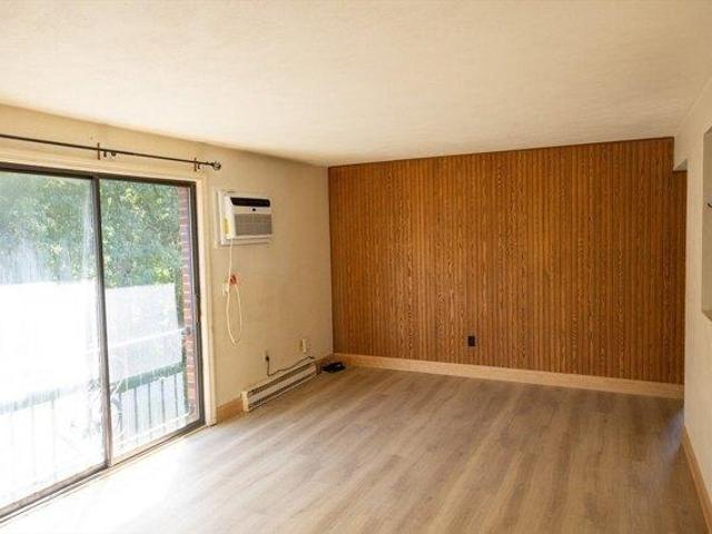 Condo for sale in Acton, Massachusetts