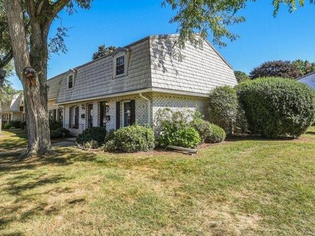 Condo for sale in Agawam, Hampden County