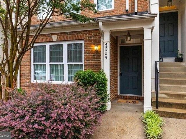 Condo for sale in Virginia