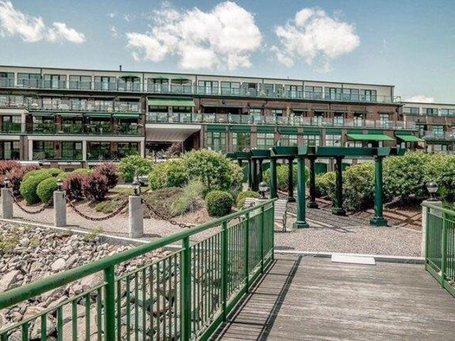 Condo for sale in Amesbury, Massachusetts