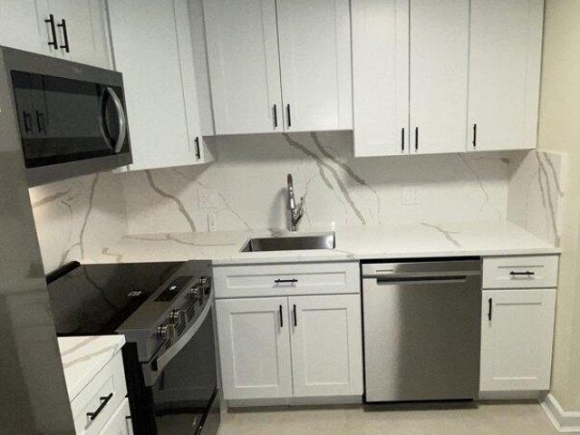 Condo for sale in Amesbury, Massachusetts