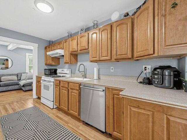 Condo for sale in Amesbury, Essex County