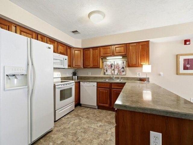 Condo for sale in Amherst, Massachusetts