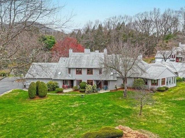 Condo for sale in Amherst, Massachusetts