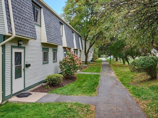 Condo for sale in Mill Valley, Amherst