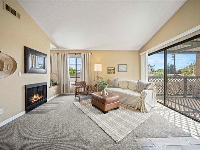 Condo for sale in Anaheim