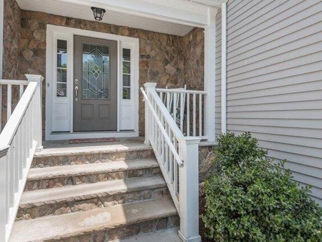 Condo for sale in Andover, Massachusetts