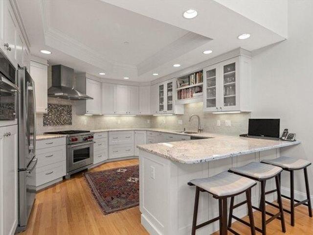 Condo for sale in Andover, Massachusetts