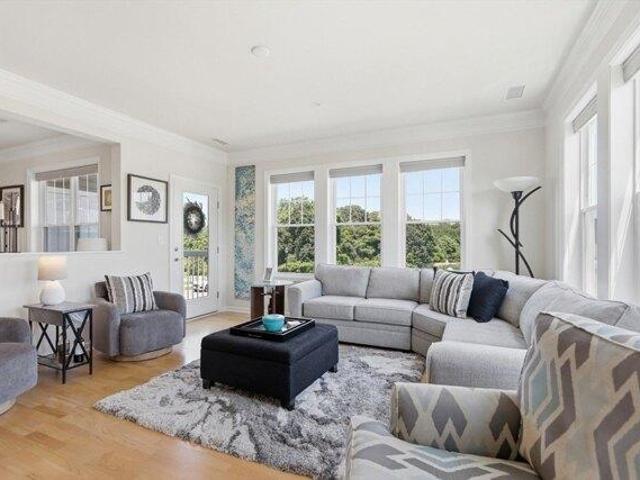 Condo for sale in Andover, Massachusetts