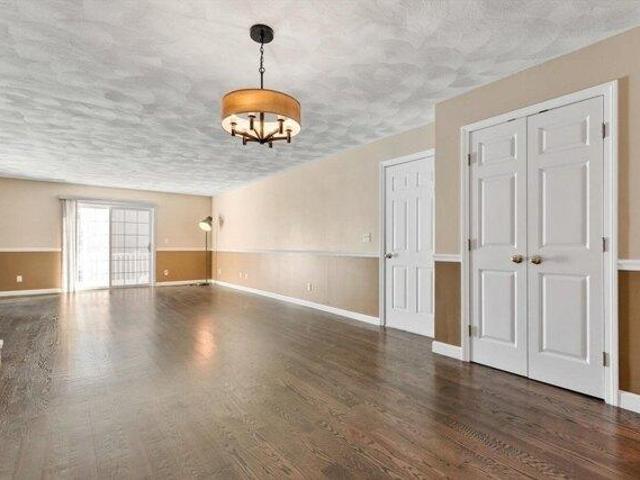 Condo for sale in Andover, Massachusetts