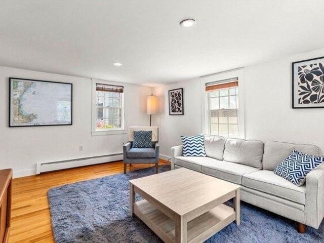 Condo for sale in Andover, Massachusetts