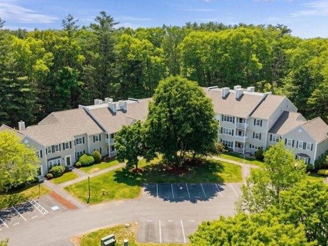 Condo for sale in Andover, Massachusetts