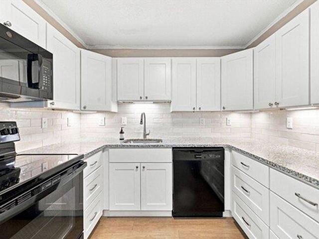 Condo for sale in Andover, Massachusetts