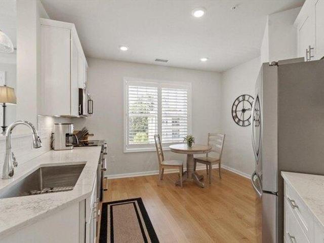 Condo for sale in Andover, Massachusetts