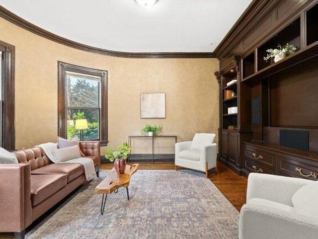 Condo for sale in Arlington, Massachusetts