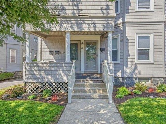 Condo for sale in Arlington, Massachusetts