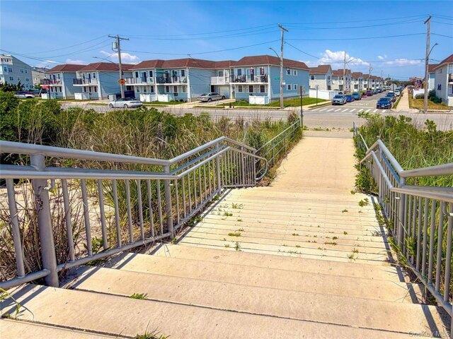 Condo for sale in Queens, Arverne
