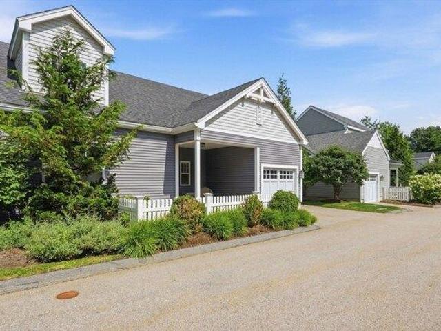 Condo for sale in Ashland, Massachusetts