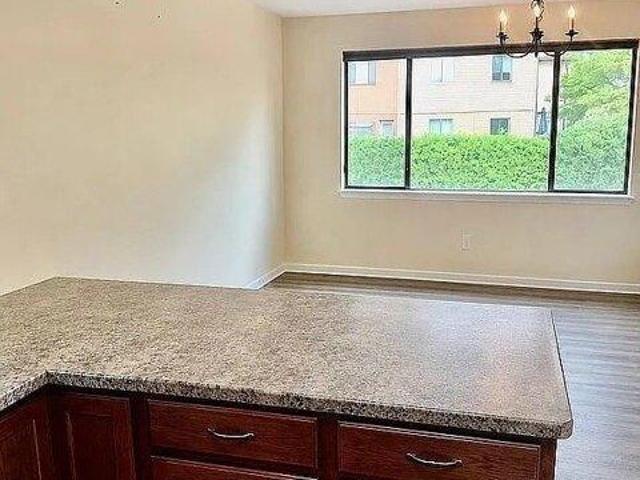 Condo for sale in Ashland, Middlesex County
