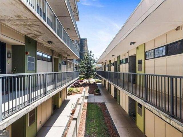 Condo for sale in Atlanta, Georgia