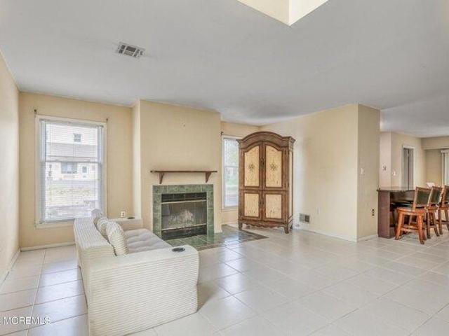 Condo for sale in Monmouth, New Jersey