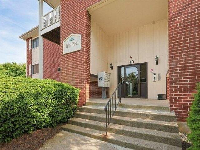 Condo for sale in Bristol, Massachusetts