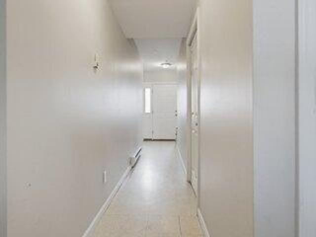 Condo for sale in Downtown, Attleboro