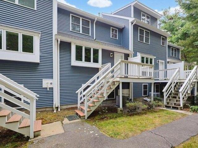 Condo for sale in County Square, Attleboro