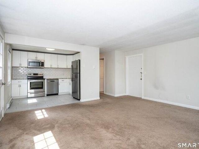 Condo for sale in Avon, Connecticut